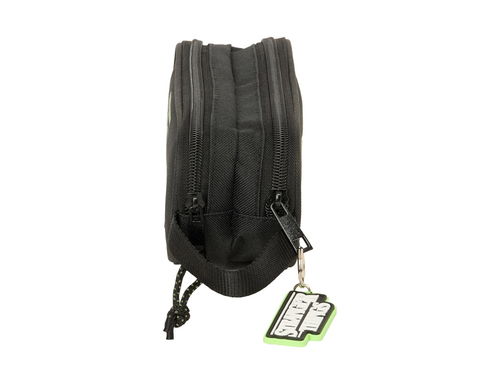 BOLSO ESCOLAR PORTATODO SAFTA DOBLE STRANGER THINGS 80X210X60 MM